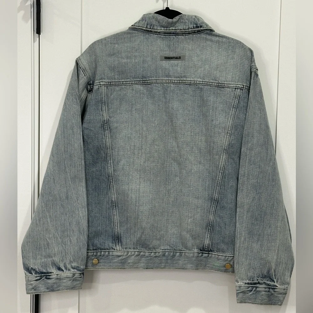 Fear Of God Essentials Denim Trucker Jean Jacket Indigo Blue Large Streetwear